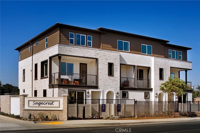 9552 Hannah Way, Riverside