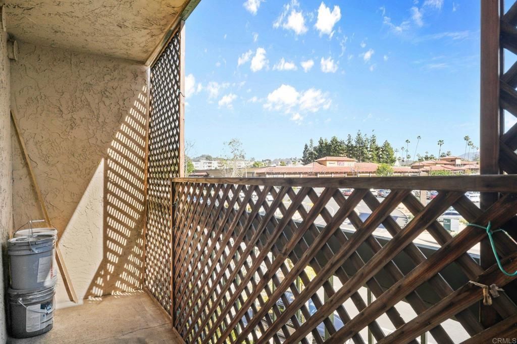 8000 University Avenue, La Mesa