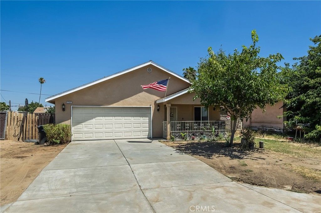 22549 Fir, Chowchilla