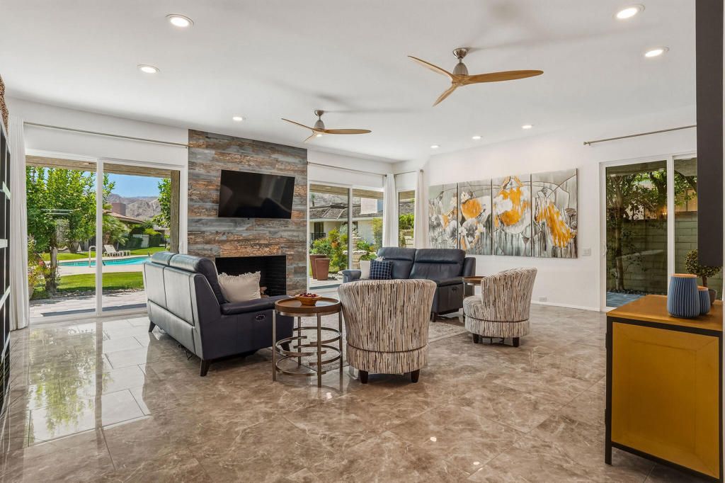 1 Temple Court, Rancho Mirage