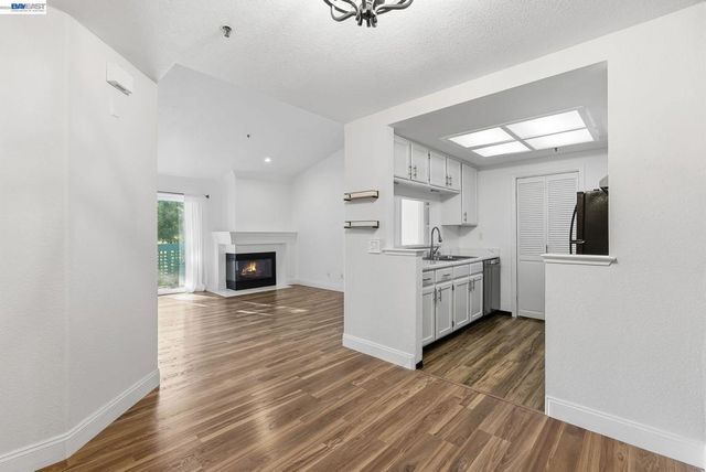 316 Dursey Drive, Pinole