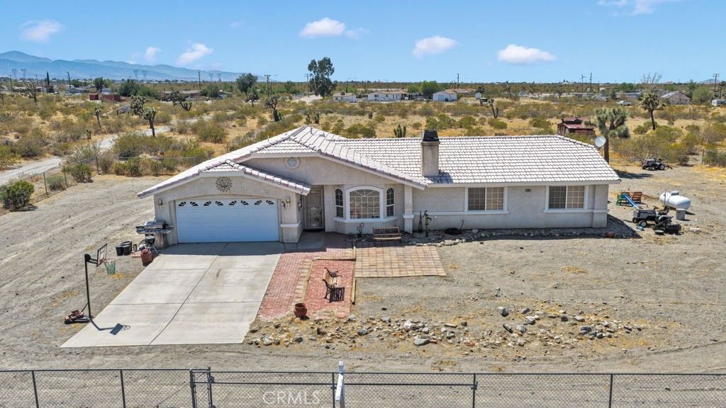 13014 Riggins Road, Phelan