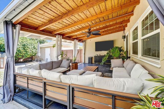 19803 Bassett Street, Los Angeles
