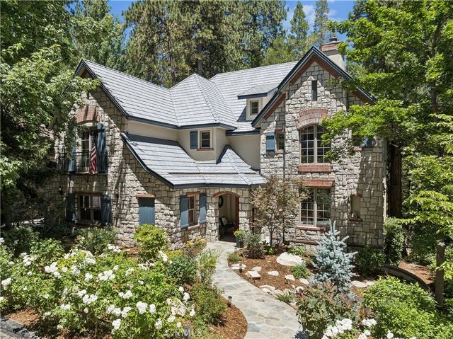 27489 Meadow Bay, Lake Arrowhead