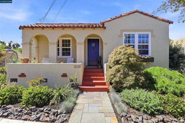 270 E 15th, Pittsburg