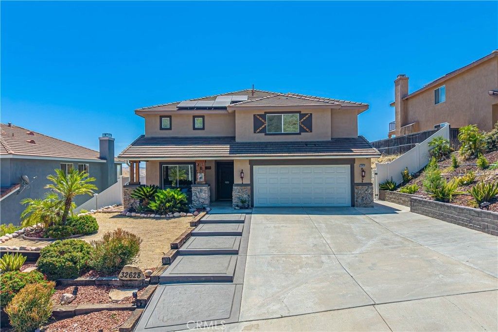32628 Ridge Top Lane, Castaic