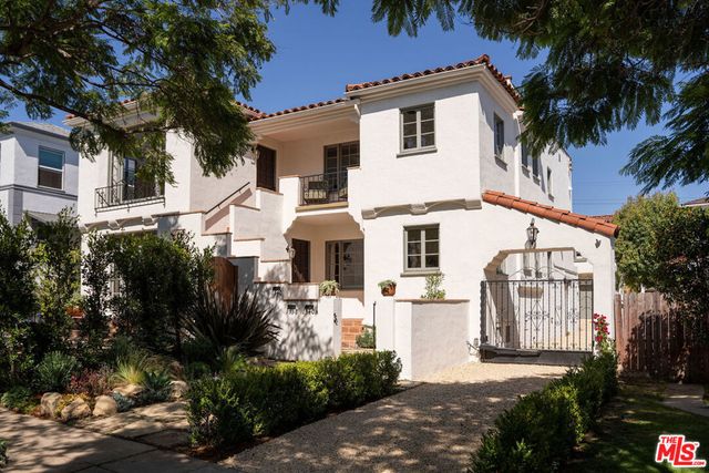 1338 S Cloverdale Avenue, Los Angeles