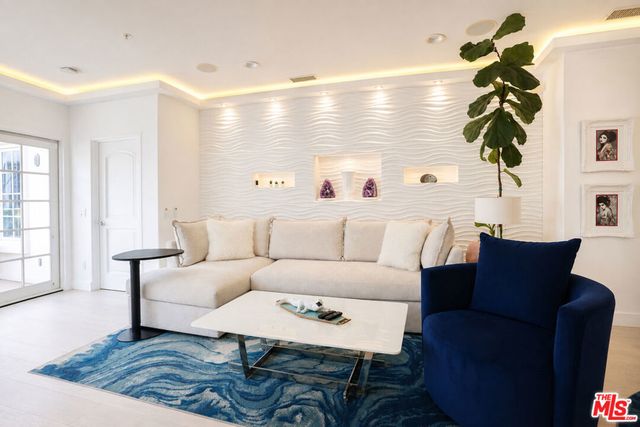 851 N San Vicente Boulevard # 309, West Hollywood