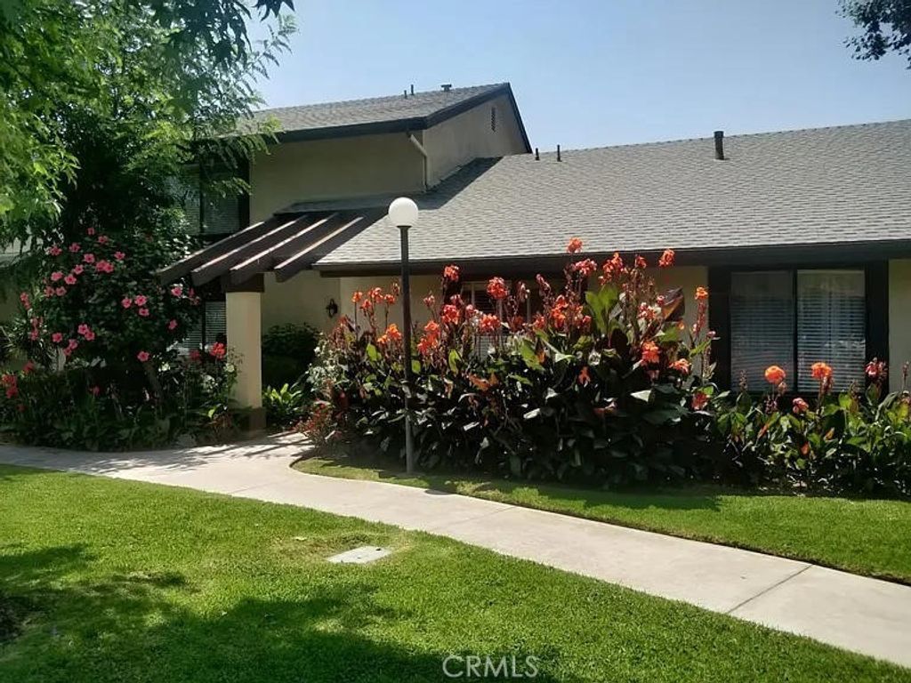 11692 S Birchbark, Orange