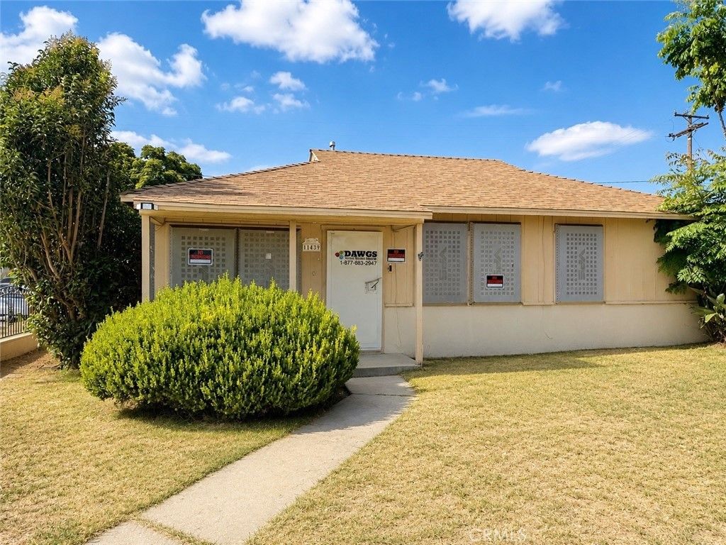 11439 Rosecrans, Norwalk