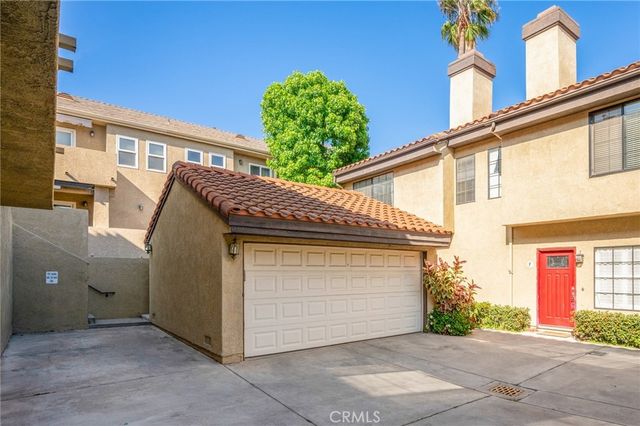 2760 Gramercy E, Torrance.