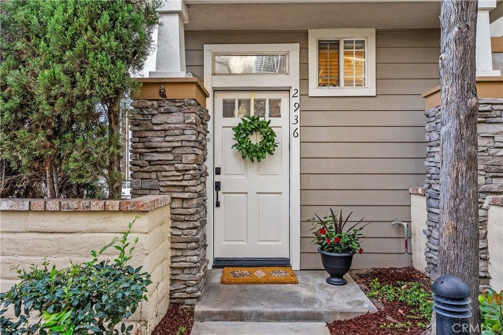 2936 Claremore Lane, Los Alamitos