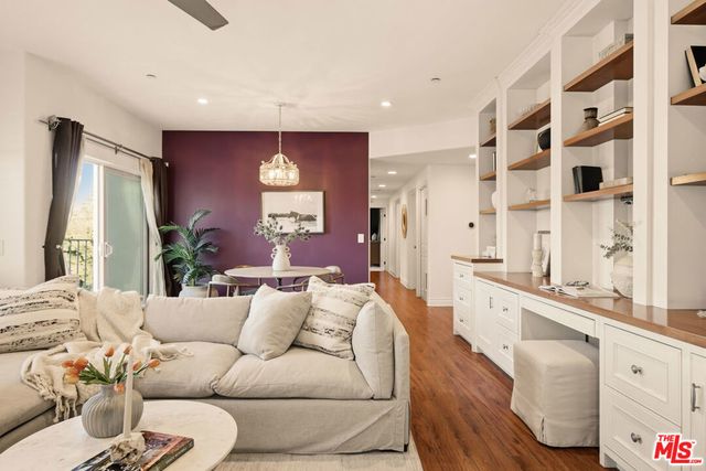 2486 S Centinela Avenue # 303, Los Angeles
