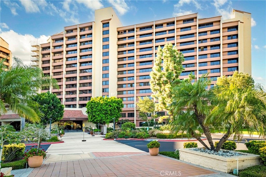 24055 Paseo Del Lago # 608, Laguna Woods