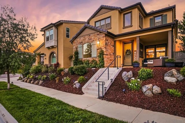 2847 California Poppy, Escondido