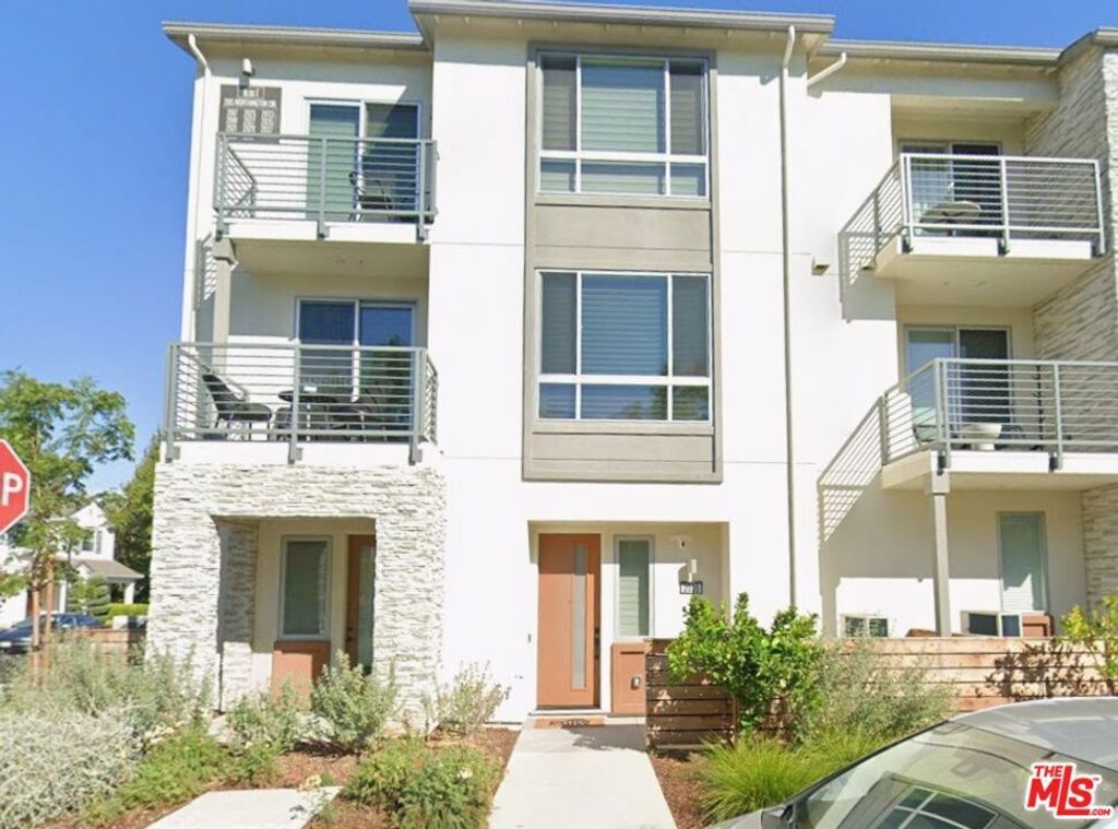 2035 Worthington Circle, Santa Clara