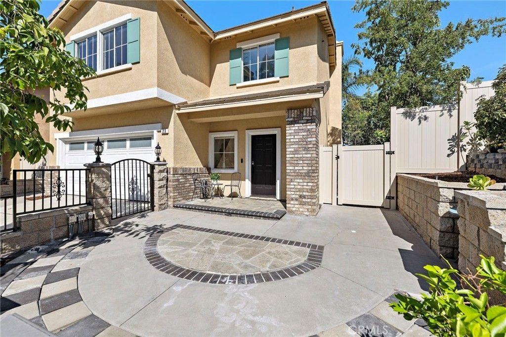 23 Amoret, Irvine