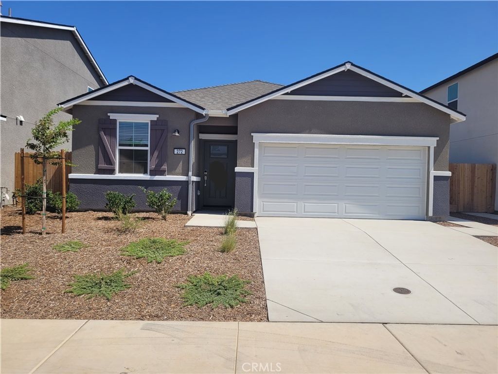 272 Travis Court, Merced