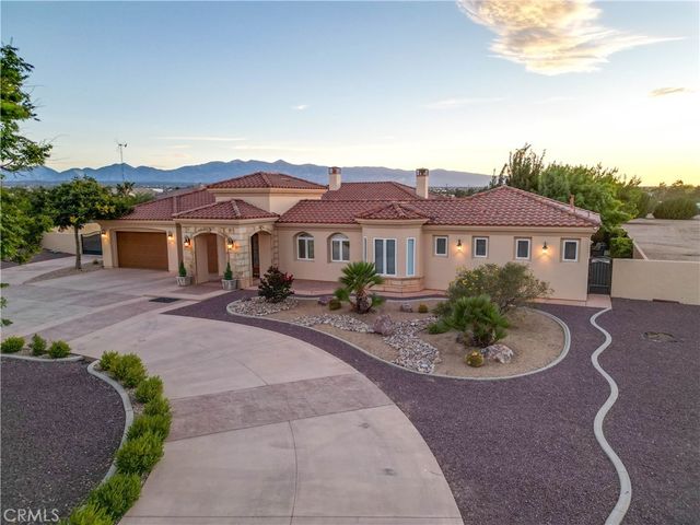 10230 Bellflower Street, Oak Hills