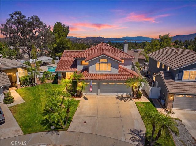 29108 Tradewinds, Lake Elsinore