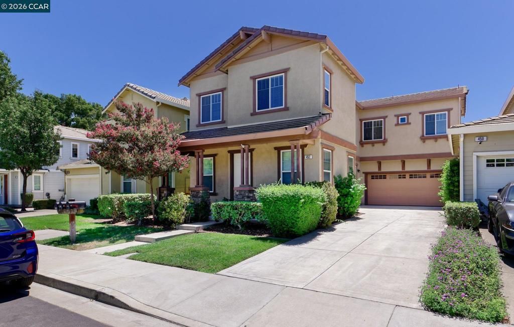 452 Chestnut St, Brentwood