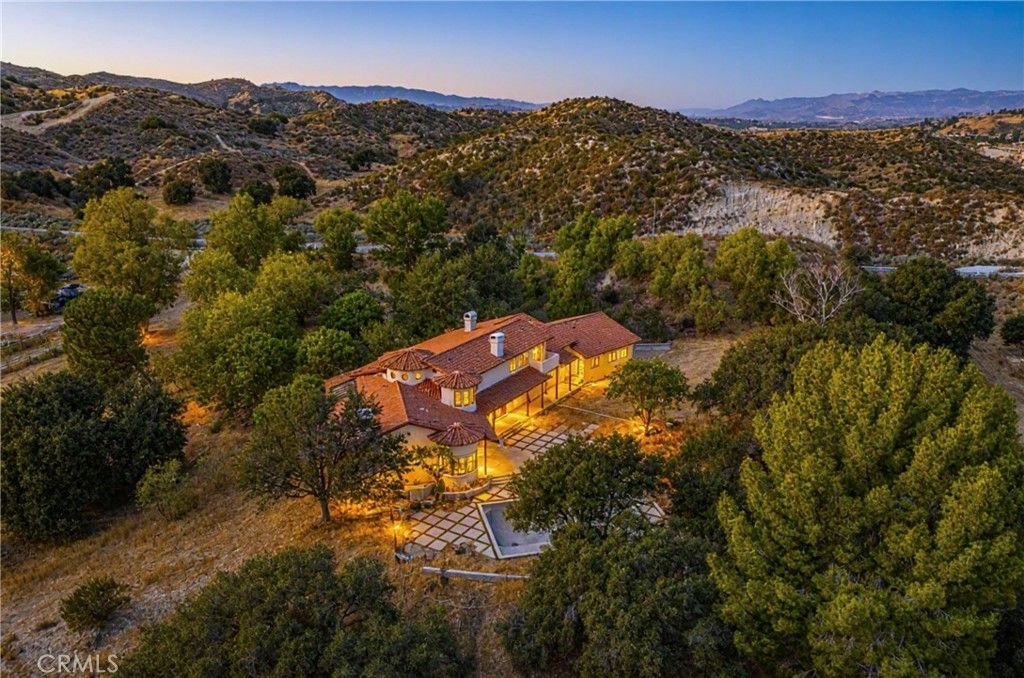 16515 Valley Ranch, Canyon Country