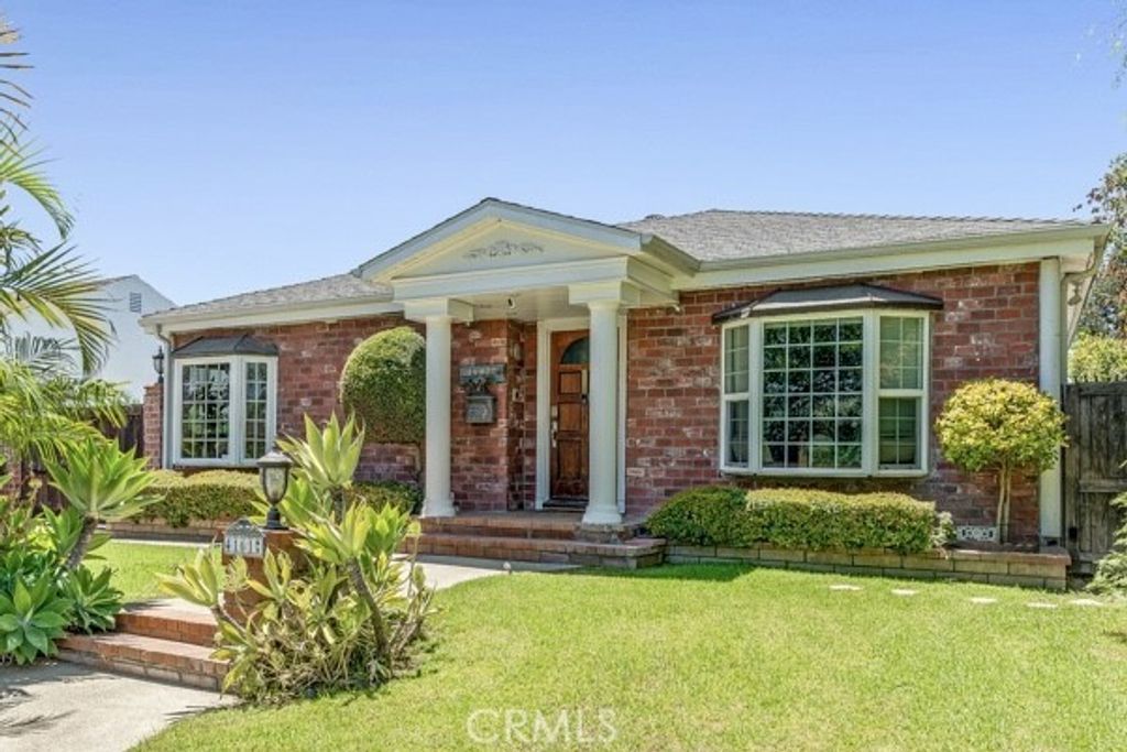4161 Keever Avenue, Long Beach