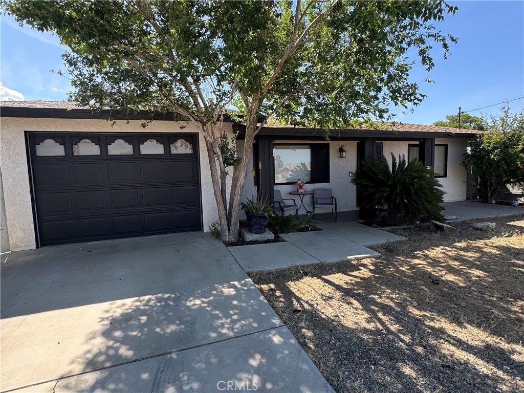 11968 Bornite Ave, Hesperia