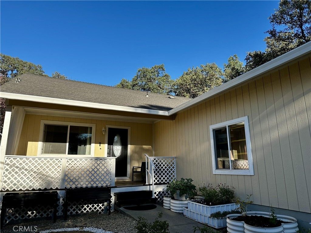 6189 Vallejo Avenue, Clearlake