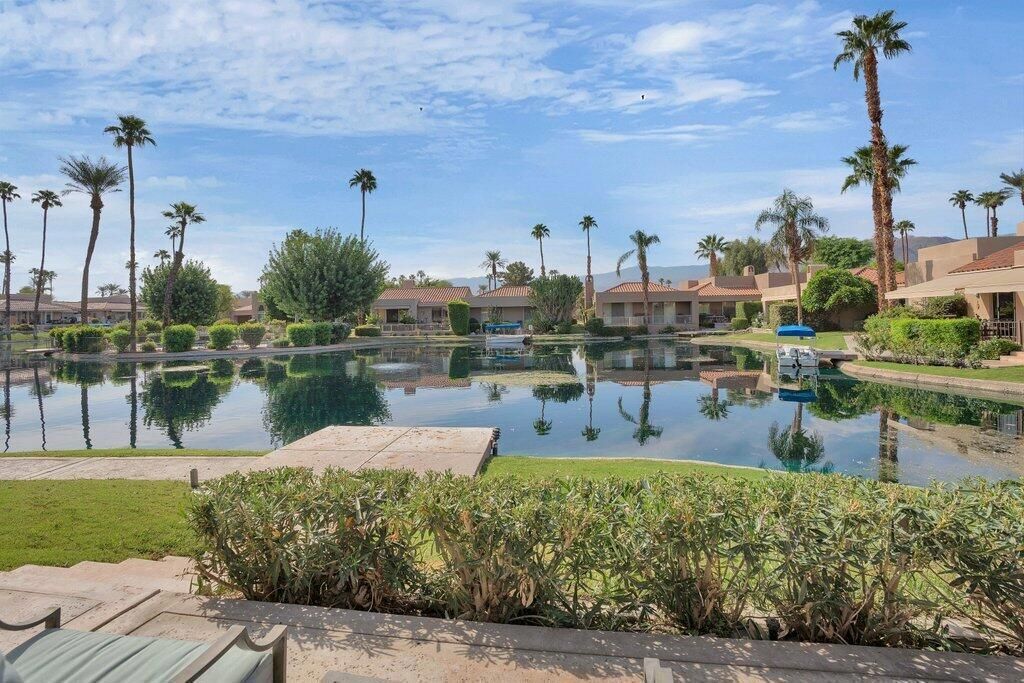 9 Lake Shore Drive, Rancho Mirage