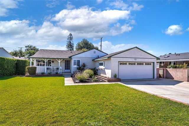 11810 Steen, La Mirada
