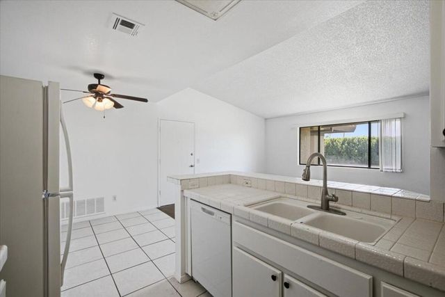 31200 Landau Boulevard # 1504, Cathedral City