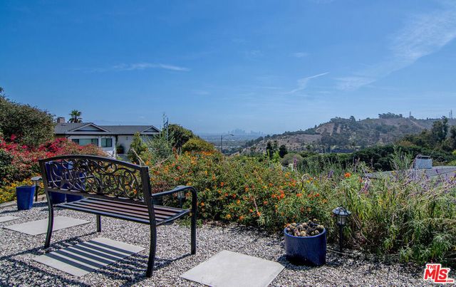 6030 Wright Terrace, Culver City