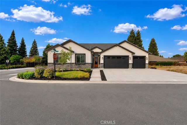 3394 Banbury, Merced