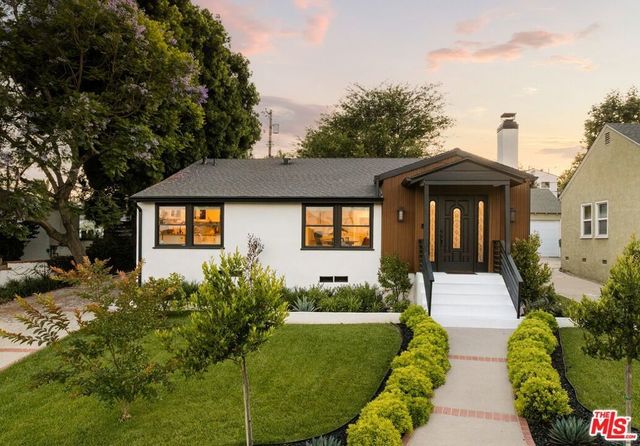 8421 Airlane Avenue, Los Angeles