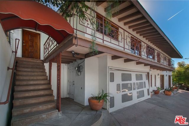 2430 Coldwater Canyon Drive, Beverly Hills