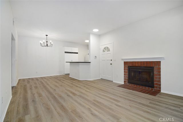 2474 Pleasant Way # K, Thousand Oaks