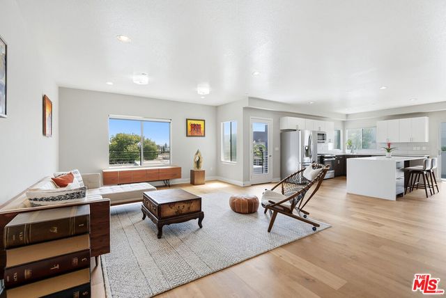 13337 Beach Avenue # 403, Los Angeles