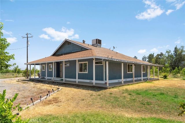 3325 Hall, Corning