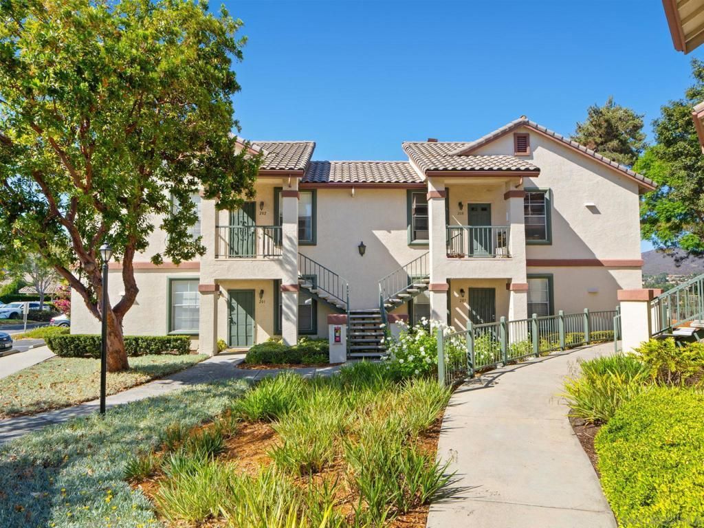 10830 Sabre Hill # 202, San Diego