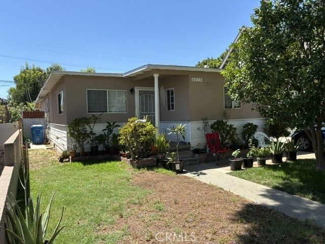 5915 Lemon, Long Beach