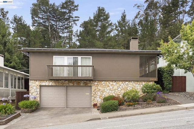 3801 Fleetwood Drive, San Bruno