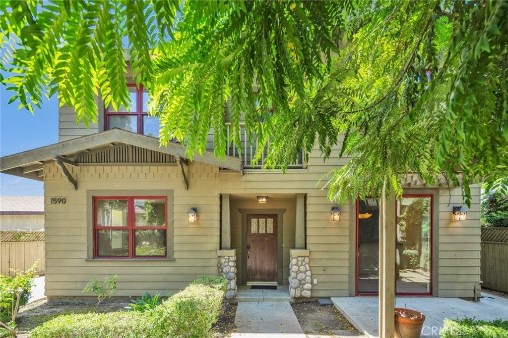 1590 Locust, Pasadena