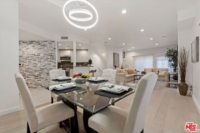 1160 Granville Avenue # 108, Los Angeles