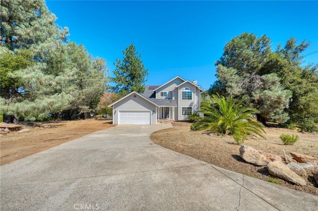 18027 N Shore, Hidden Valley Lake