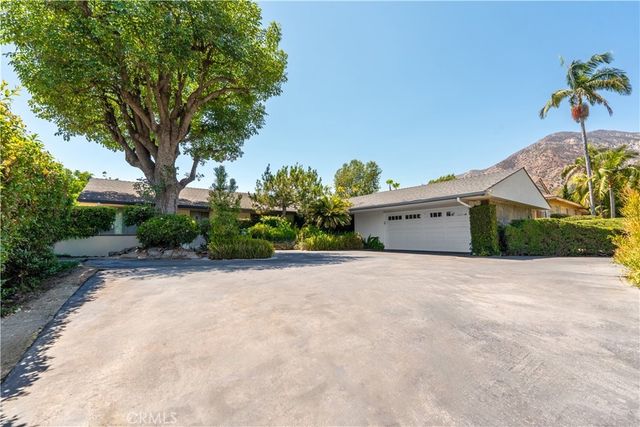 1827 Anita Crest, Arcadia
