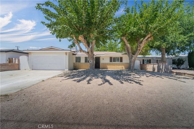 44933 16th W, Lancaster