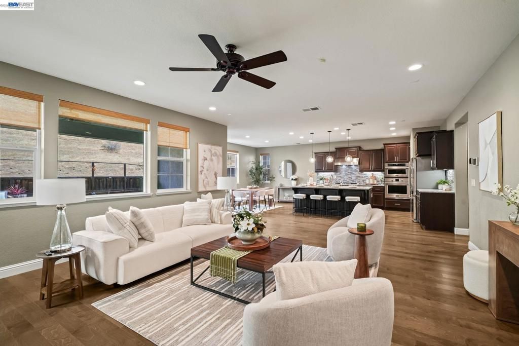 29744 Cantera, Hayward