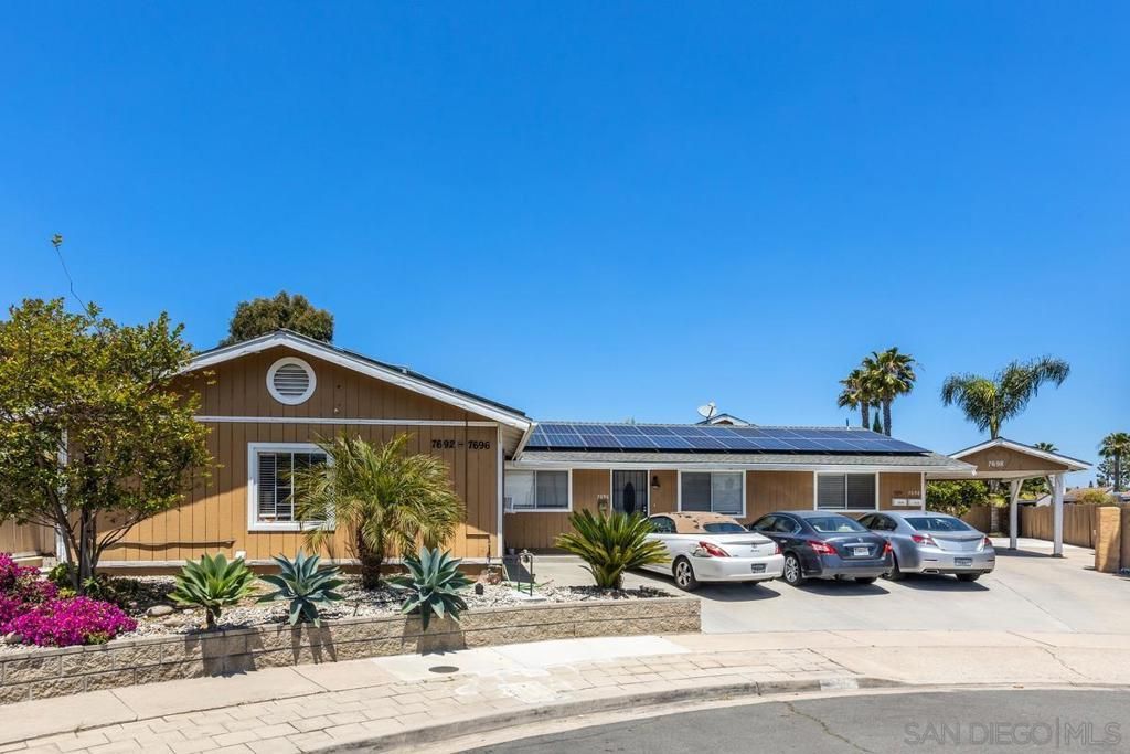 7696 Kiwi St, San Diego