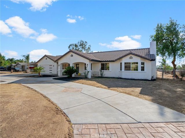 20055 El Nido, Perris